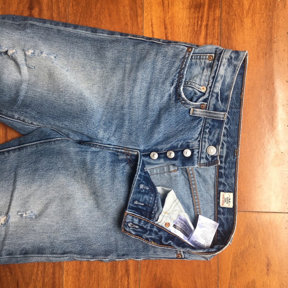 Levi’s 25